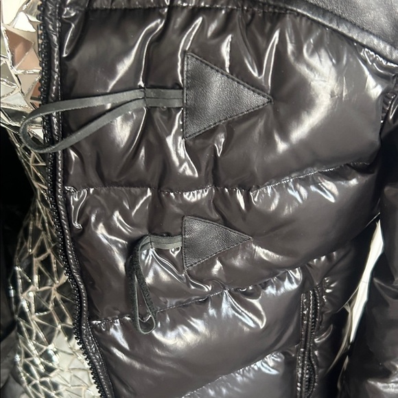 Street Wear Black Puffer Jacket with Real Genuine Fox Fur Trim M - Picture 4 of 10